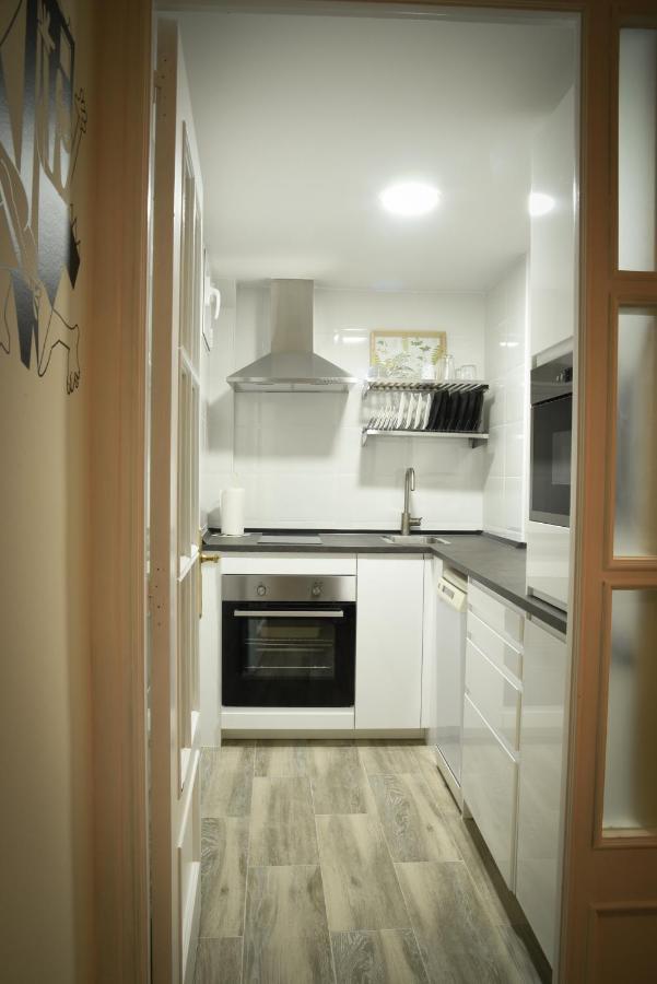 W3Inn La Latina Madrid Exterior photo